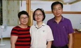 福建兄妹吃瓜网红是谁,揭秘网络红人的瓜田传奇